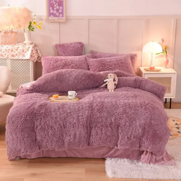 Light Purple Shaggy Bedset - Image 2