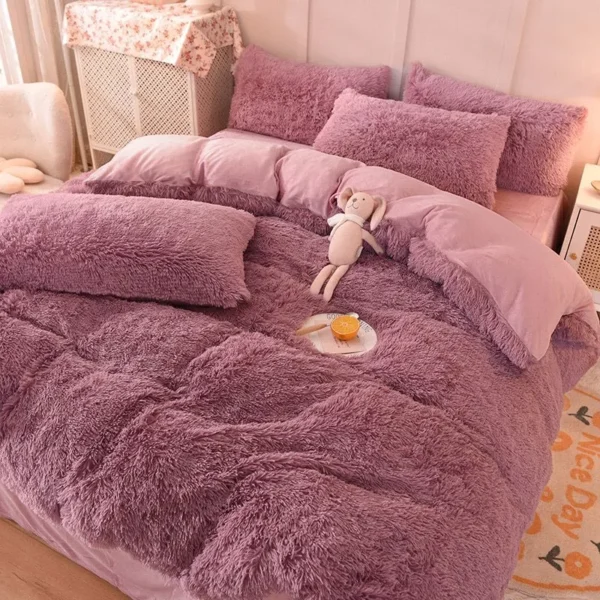 Light Purple Shaggy Bedset - Image 5
