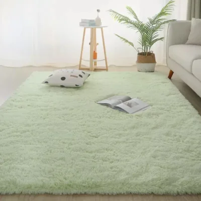 Light Green Rectangle Shaggy Carpet