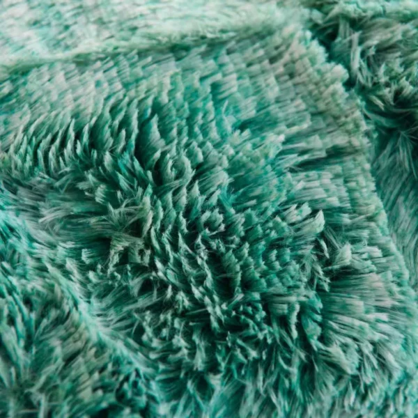 Sea Green Shaggy Bedset - Image 3